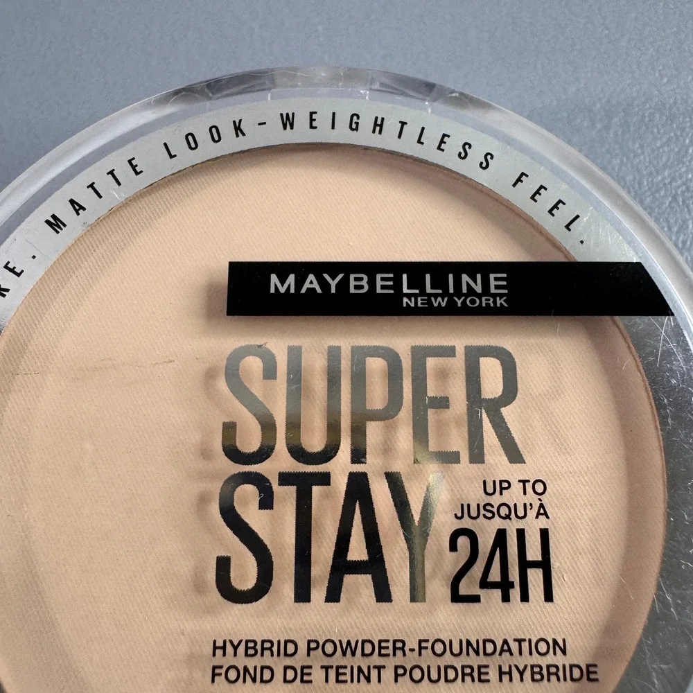 Maybelline super stay